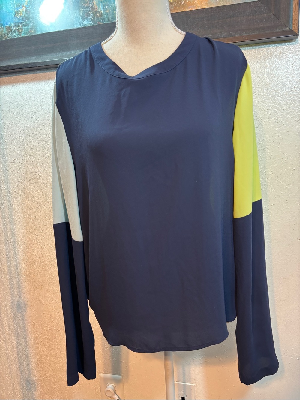 BCBGMaxAzria Navy Colorblocked Long-Sleeve Top with Yellow and Light Gray Panels